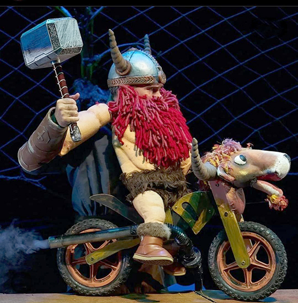 Replicas atrezzo thor ficicios ragnarok armas