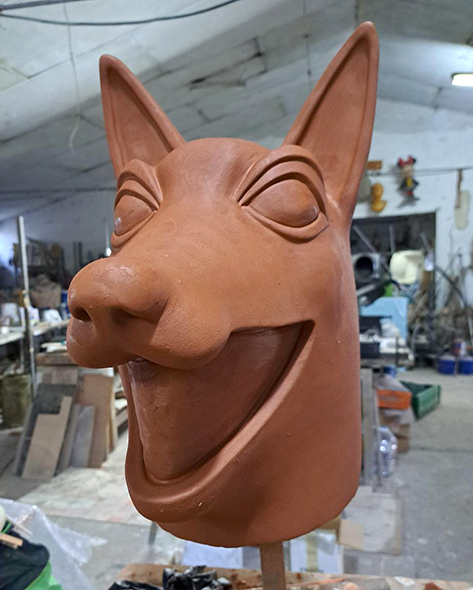 Mascara encargo vestuario especial trajes teatro publicidad mascota